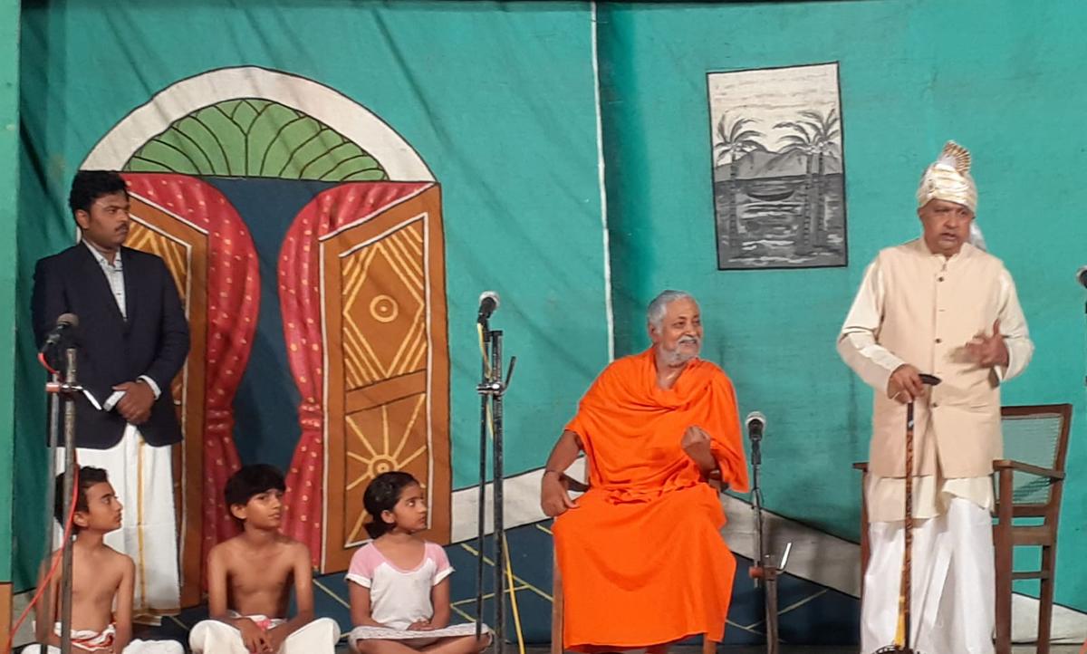 From Kudanthai Mali’s play Mahan Narayana Guru. 